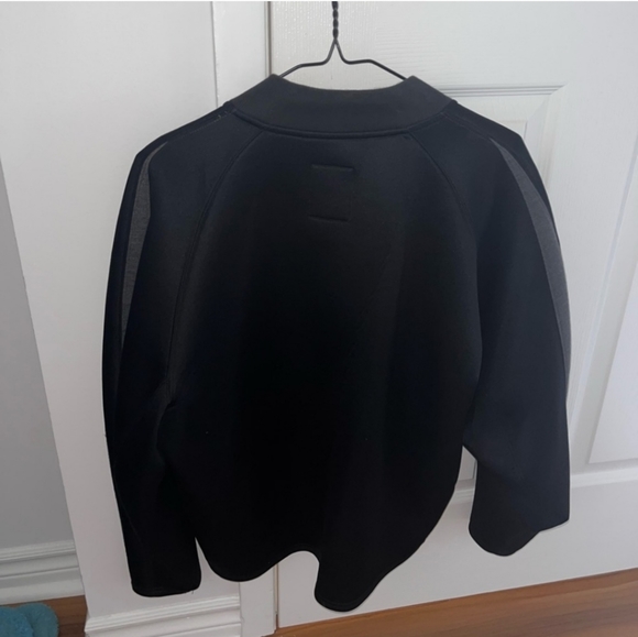 Unisex Adidas black jacket - Picture 3 of 5